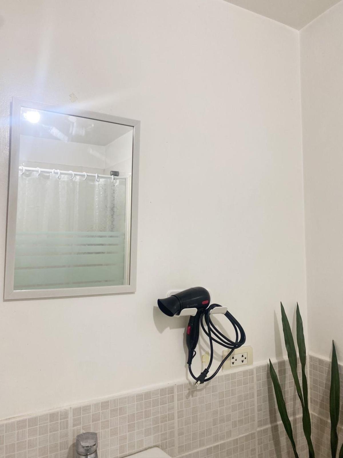 Cozy 2-Bedroom At South Of Market Soma Bgc Near Sm Aura, Market! Market! & Bonifacio High Street ตากิก ภายนอก รูปภาพ