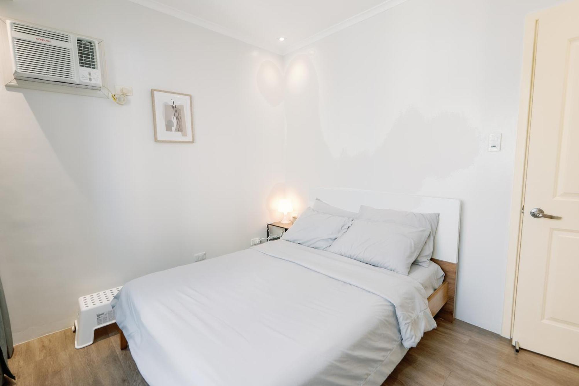 Cozy 2-Bedroom At South Of Market Soma Bgc Near Sm Aura, Market! Market! & Bonifacio High Street ตากิก ภายนอก รูปภาพ